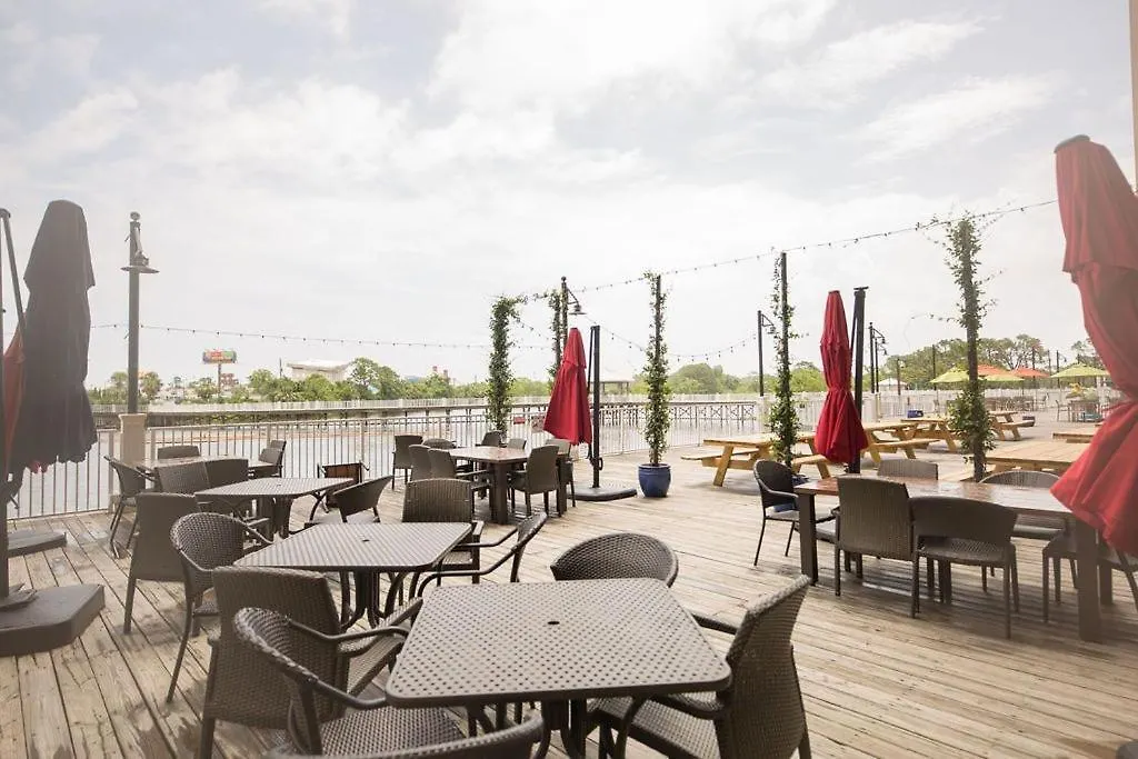 Deep Blue At Laketown Wharf #214 By Nautical Properties Panama City Beach Holiday home